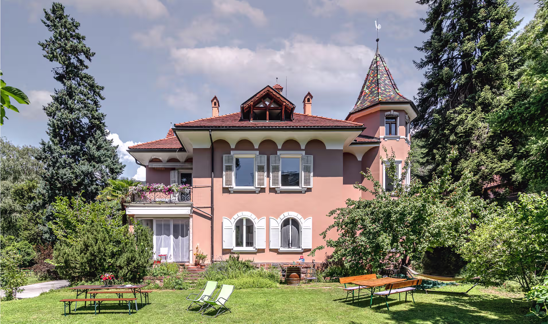 Villa Anita vista dal lato